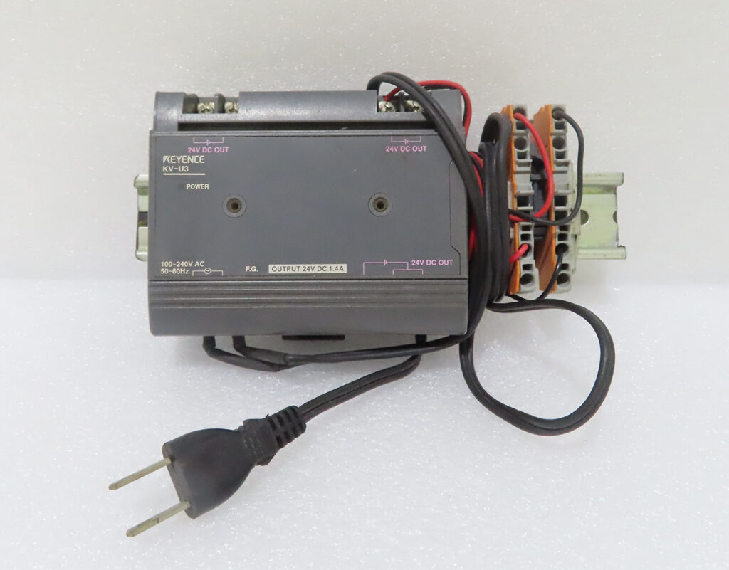 KEYENCE可程式控制器KV-U3